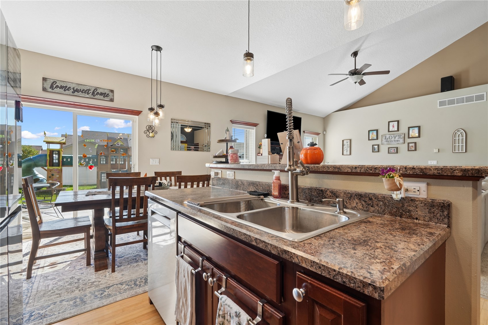 5501 Mayfair Street Cedar Rapids IA 52404