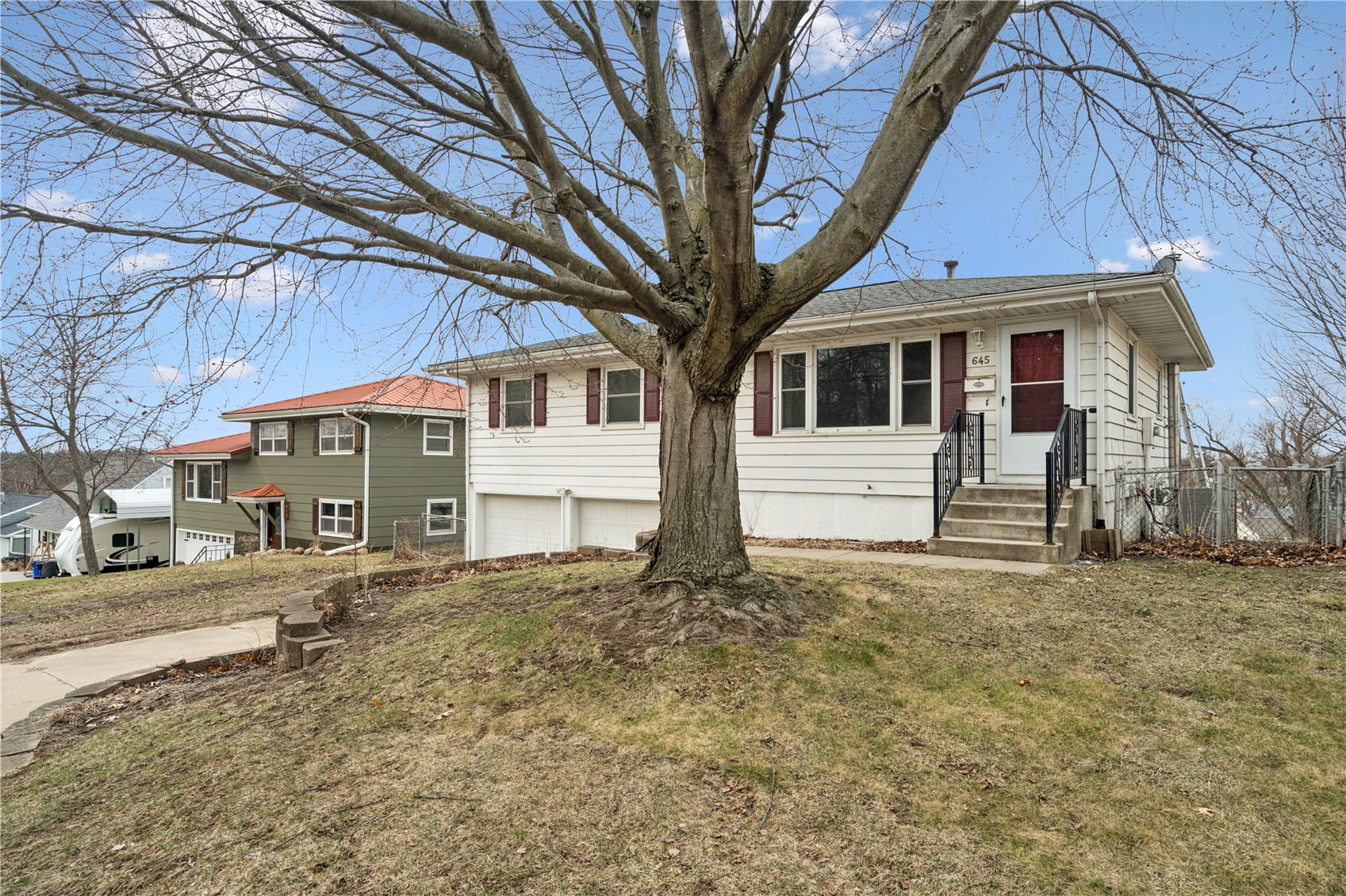 645 40th Street SE Cedar Rapids IA 52403