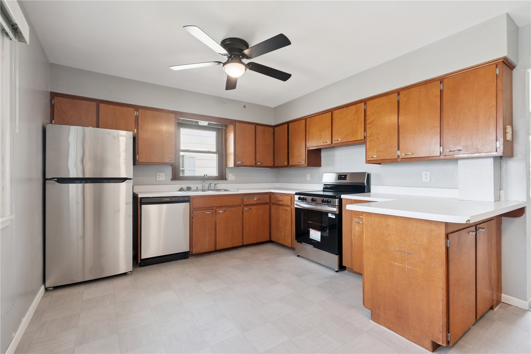 645 40th Street SE Cedar Rapids IA 52403