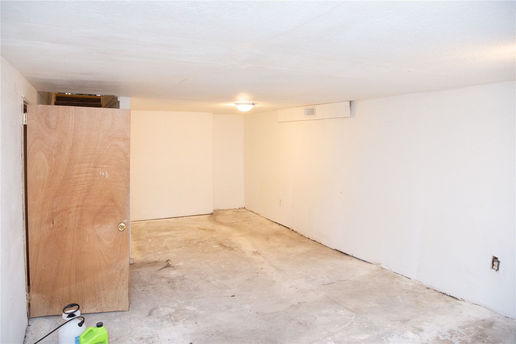 332 Newell Street Waterloo IA 50703
