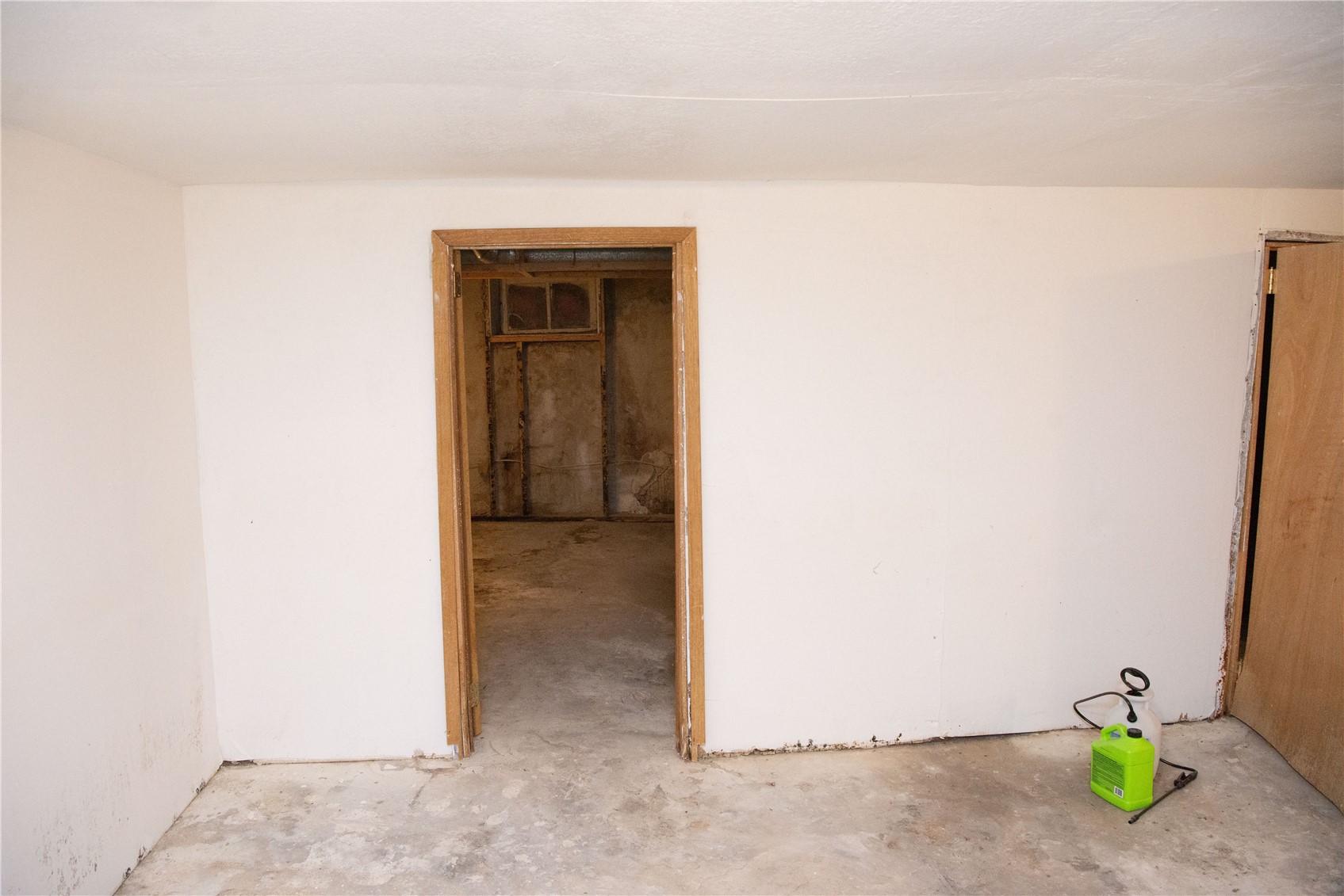 332 Newell Street Waterloo IA 50703