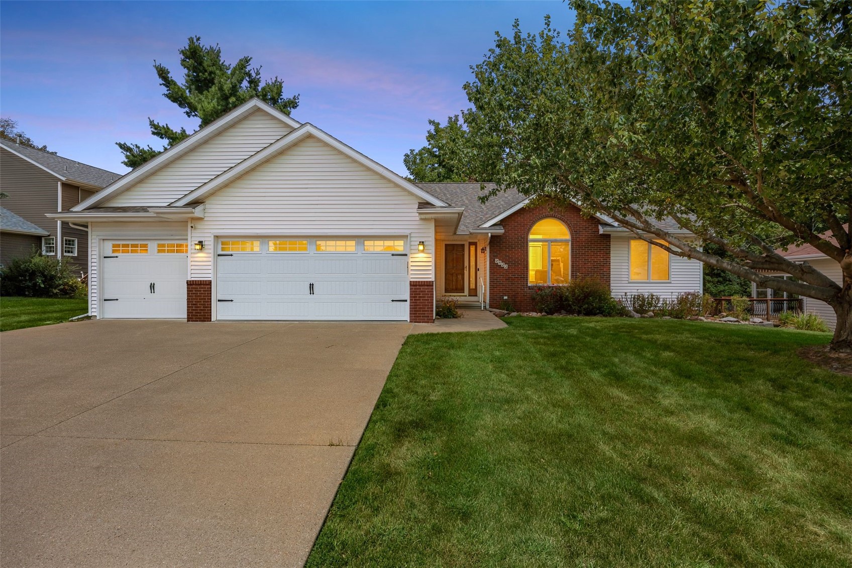 Cedar Rapids IA, 2822 Oak Crest Court NW