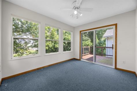 2822 Oak Crest Court NW Cedar Rapids IA 52405