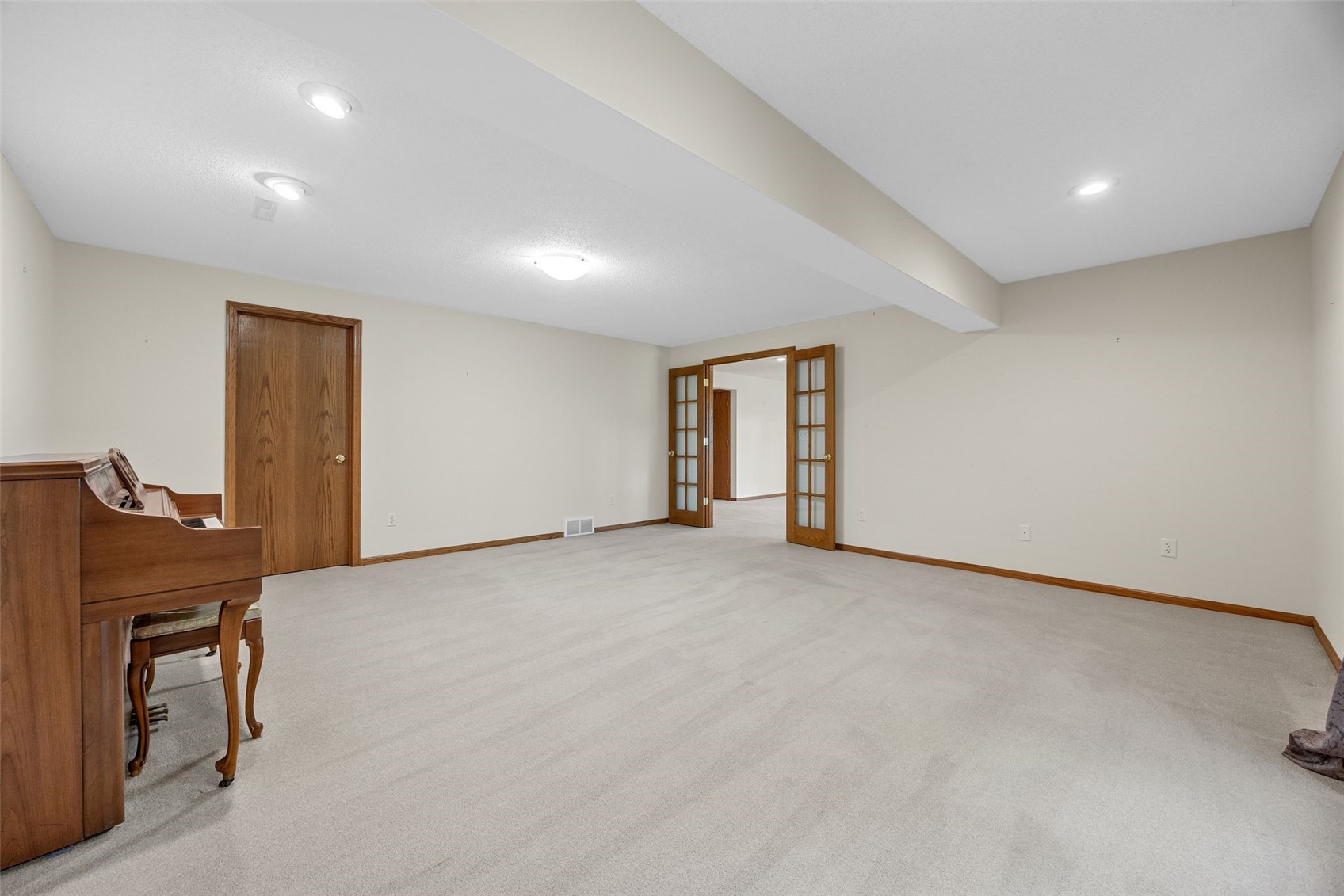 2822 Oak Crest Court NW Cedar Rapids IA 52405