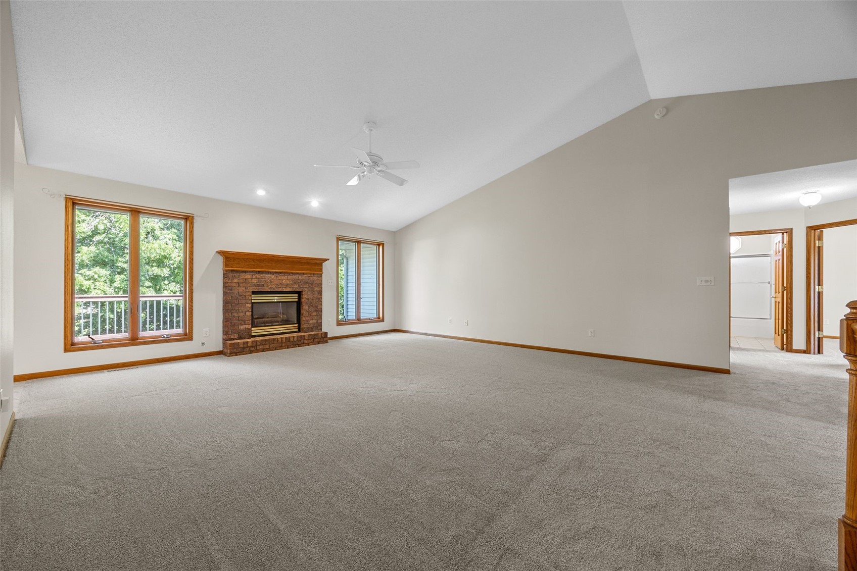 2822 Oak Crest Court NW Cedar Rapids IA 52405