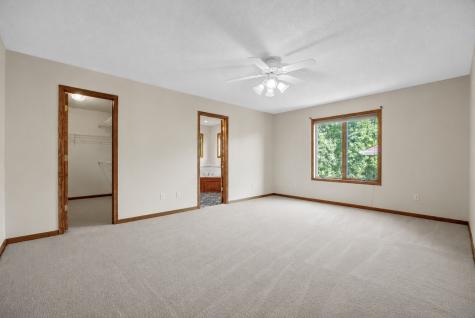 2822 Oak Crest Court NW Cedar Rapids IA 52405
