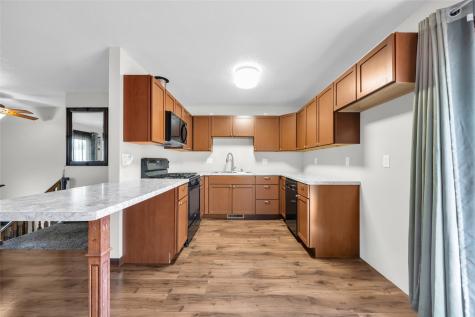 3226 Huxley Lane SW Cedar Rapids IA 52404