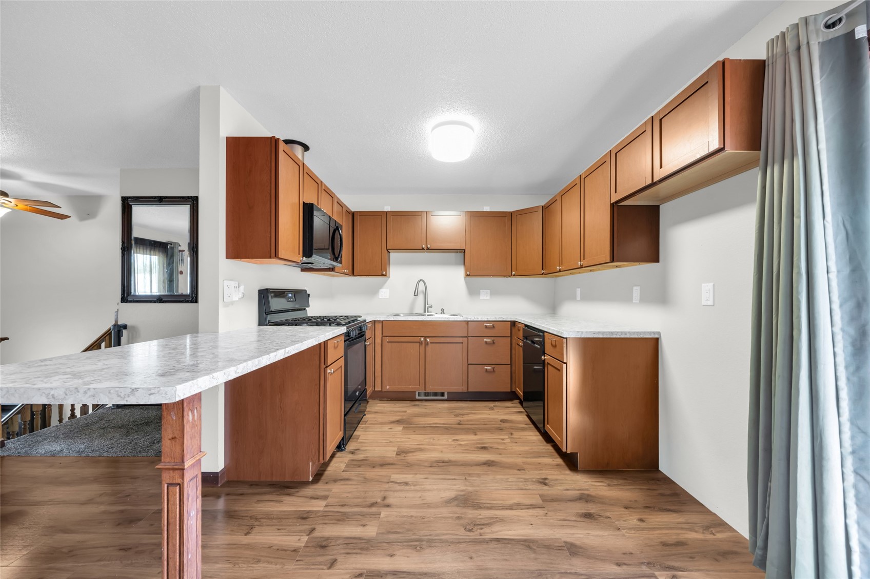 3226 Huxley Lane SW Cedar Rapids IA 52404