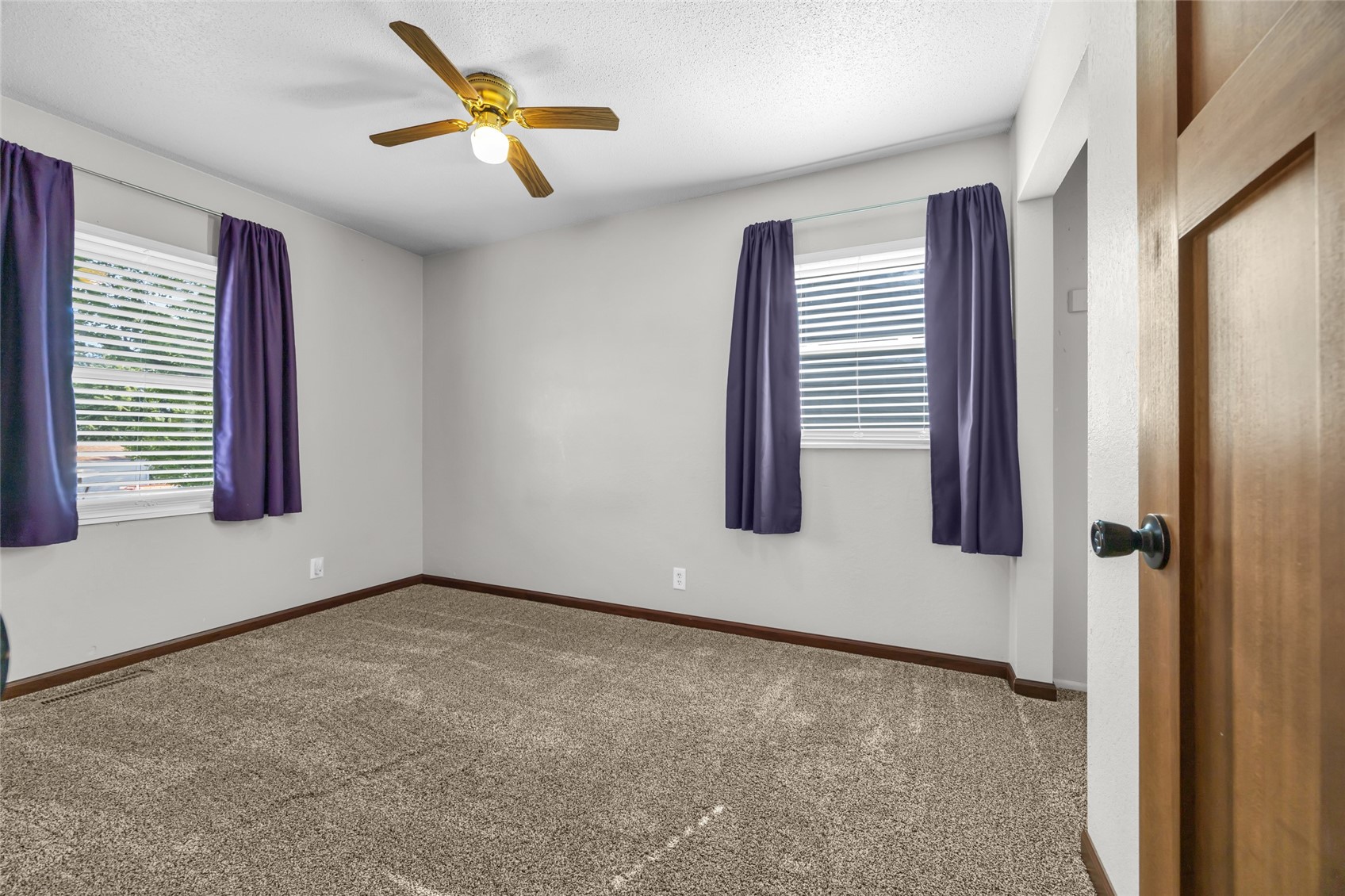 3226 Huxley Lane SW Cedar Rapids IA 52404