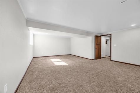 3226 Huxley Lane SW Cedar Rapids IA 52404
