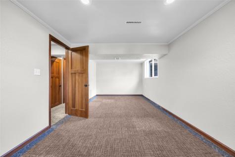 3226 Huxley Lane SW Cedar Rapids IA 52404