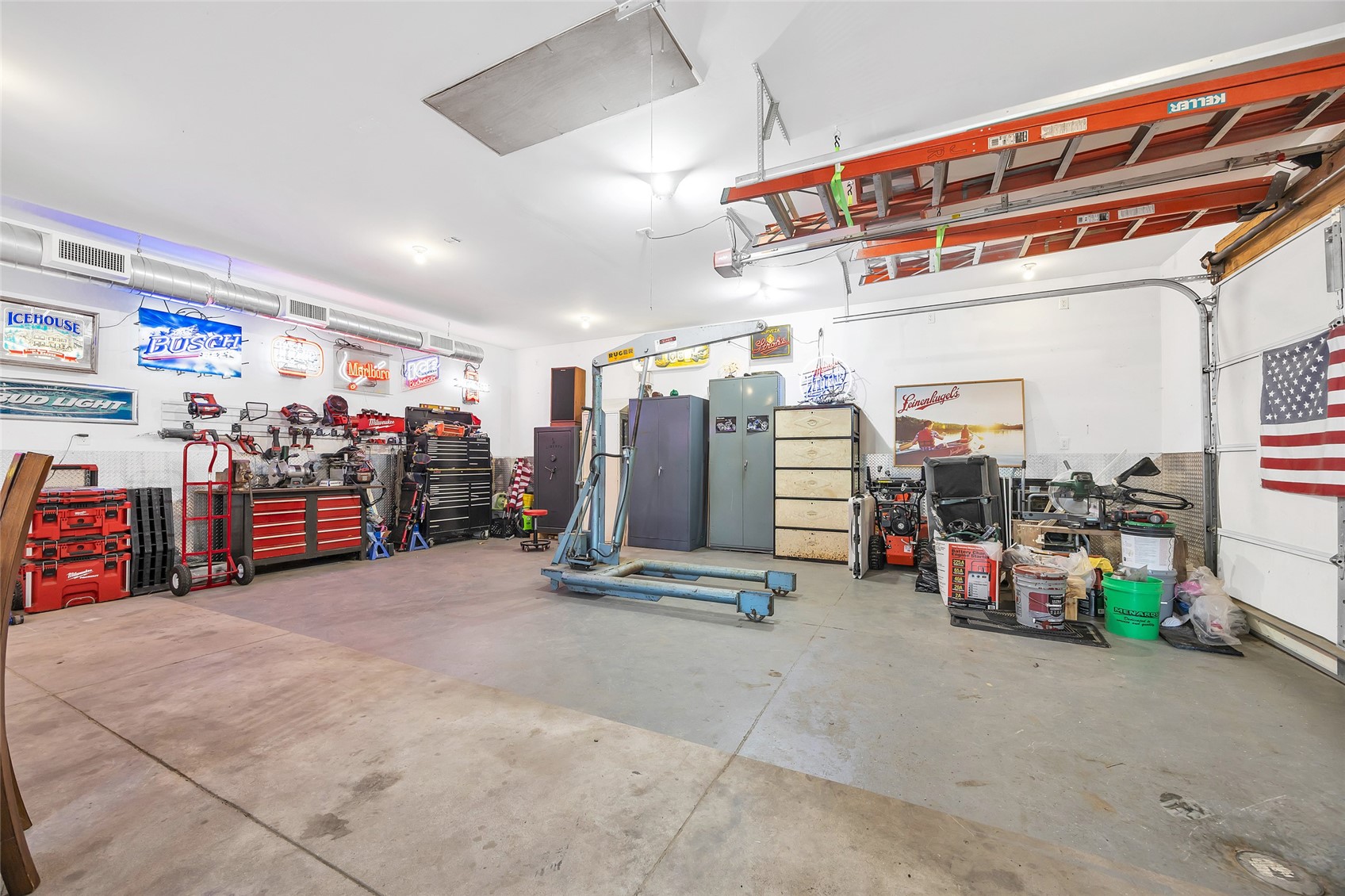 3226 Huxley Lane SW Cedar Rapids IA 52404