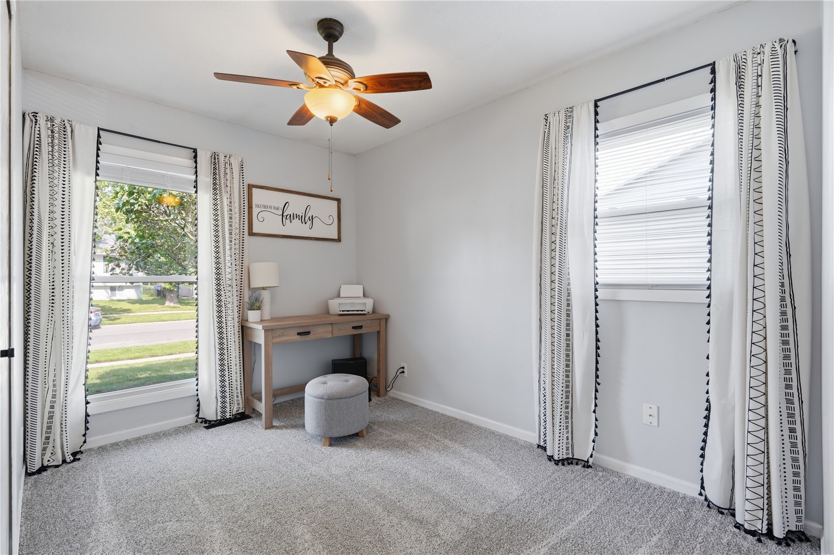 213 Hanover Road SW Cedar Rapids IA 52404