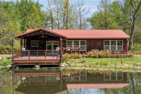 4902 Broadway Drive SE Cedar Rapids IA 52403