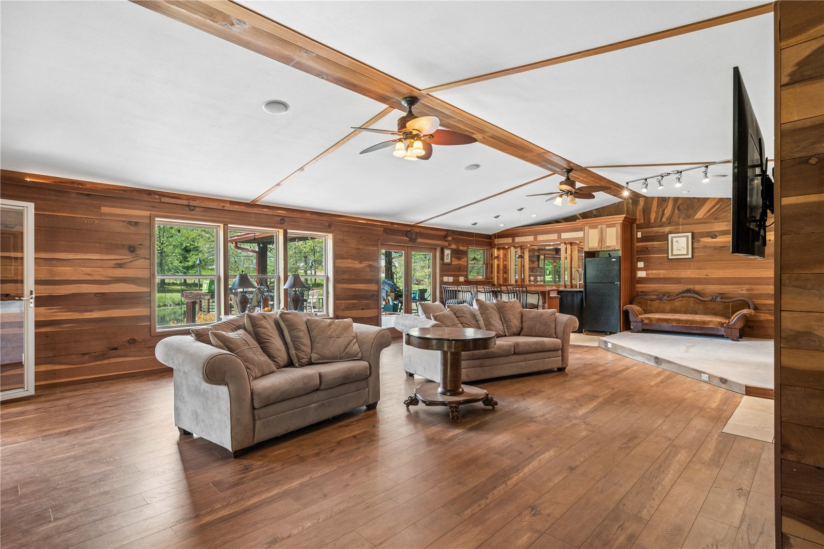 4902 Broadway Drive SE Cedar Rapids IA 52403
