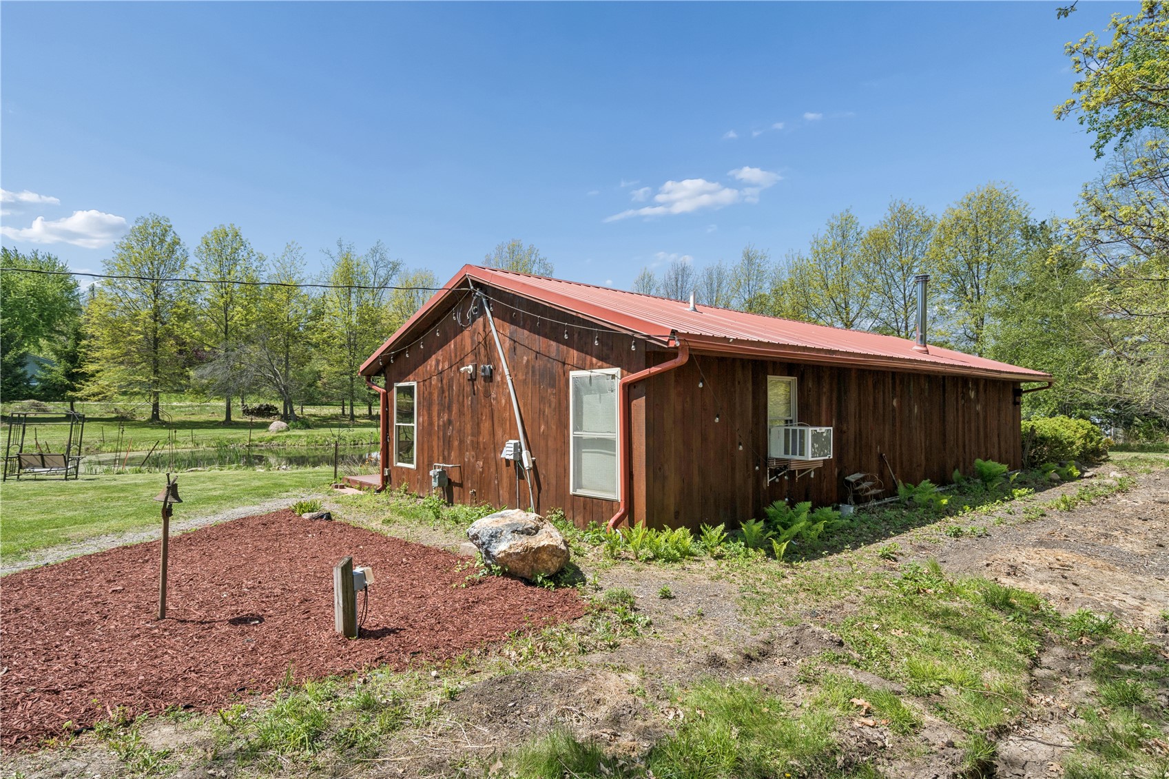4902 Broadway Drive SE Cedar Rapids IA 52403