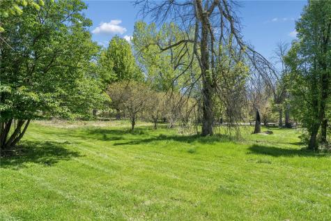 4902 Broadway Drive SE Cedar Rapids IA 52403