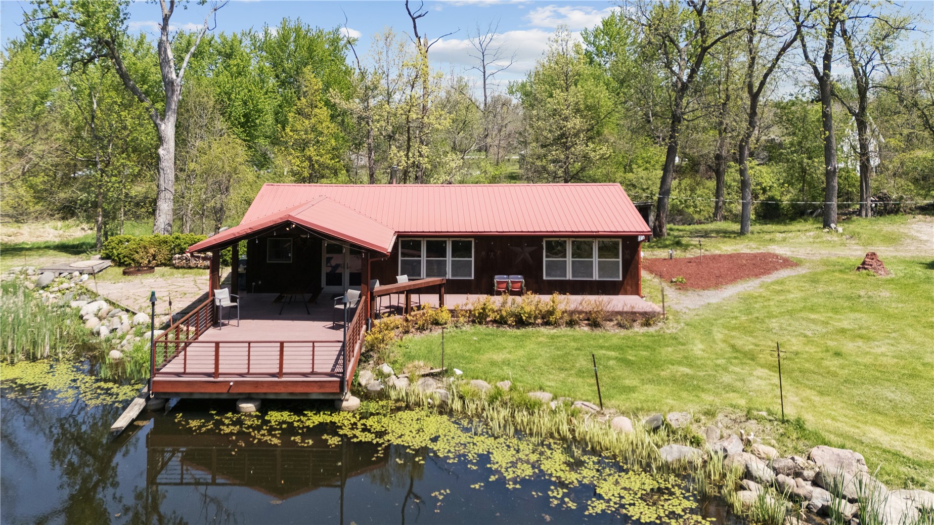4902 Broadway Drive SE Cedar Rapids IA 52403