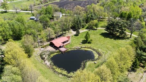 4902 Broadway Drive SE Cedar Rapids IA 52403
