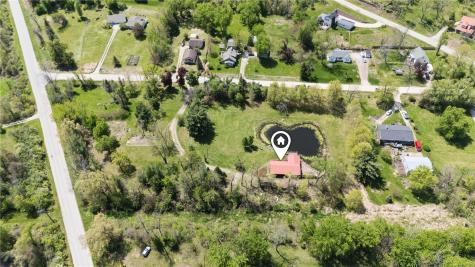 4902 Broadway Drive SE Cedar Rapids IA 52403