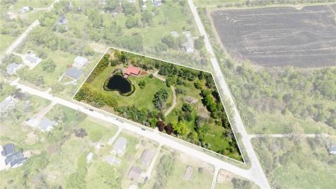 4902 Broadway Drive SE Cedar Rapids IA 52403