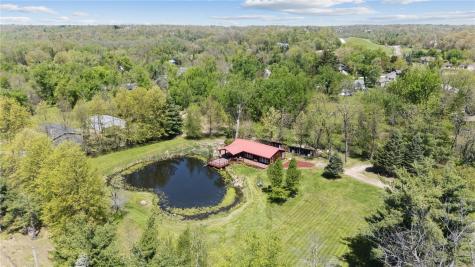 4902 Broadway Drive SE Cedar Rapids IA 52403