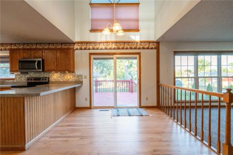 4635 Coventry Lane NE Cedar Rapids IA 52402