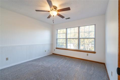 4635 Coventry Lane NE Cedar Rapids IA 52402