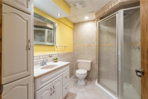 4635 Coventry Lane NE Cedar Rapids IA 52402