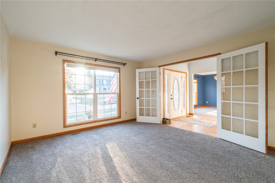 4635 Coventry Lane NE Cedar Rapids IA 52402
