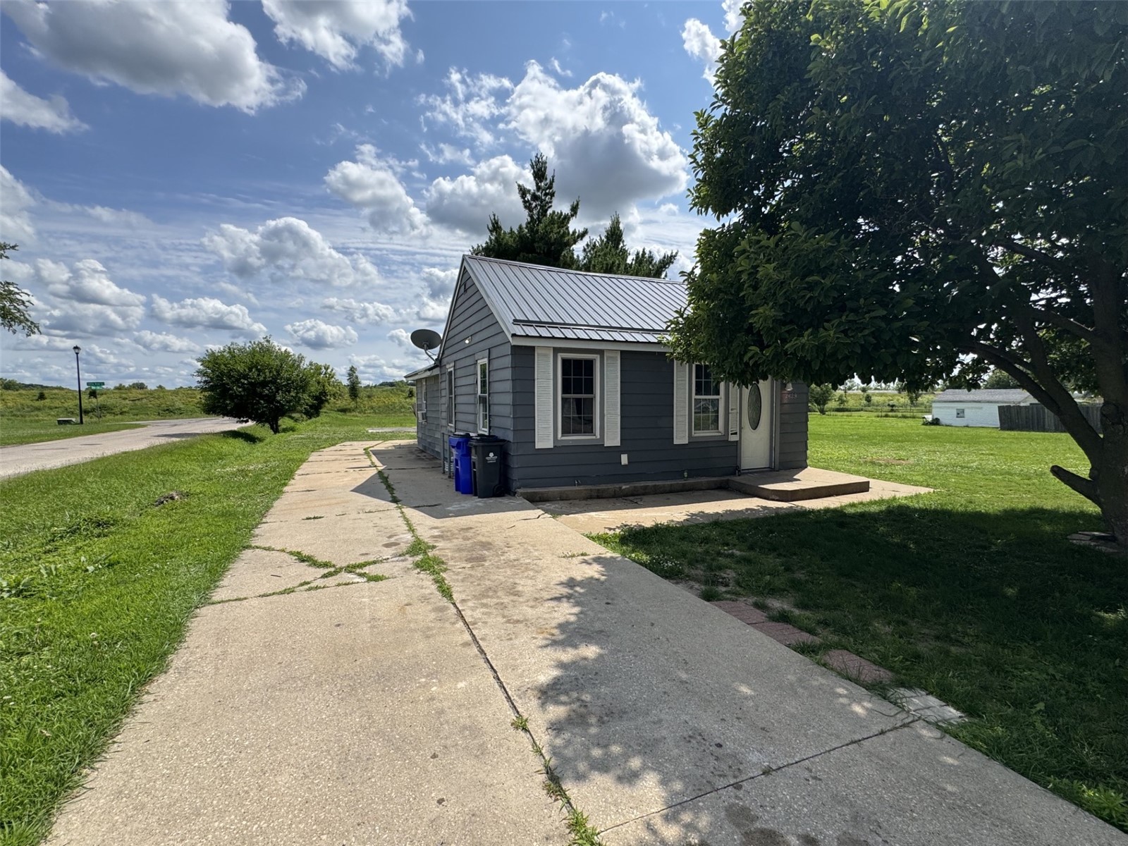2629 24th Avenue SE Cedar Rapids IA 52403