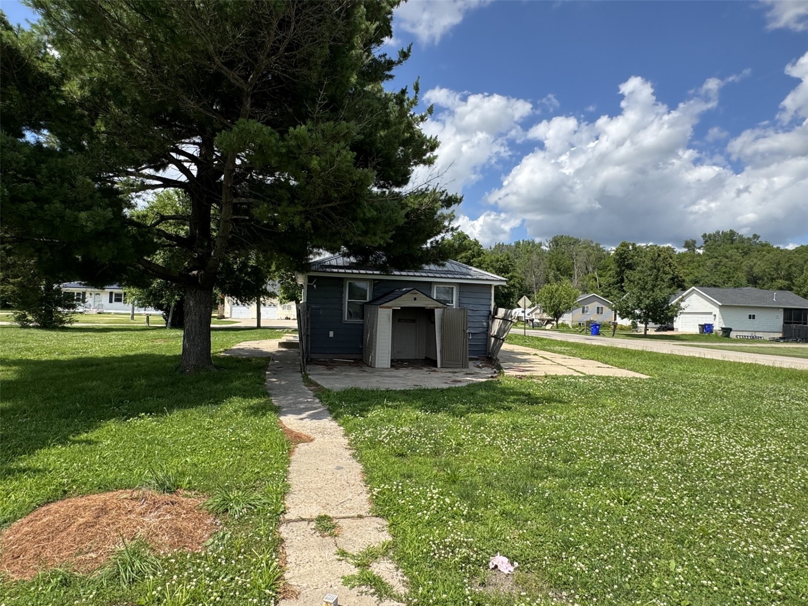 2629 24th Avenue SE Cedar Rapids IA 52403