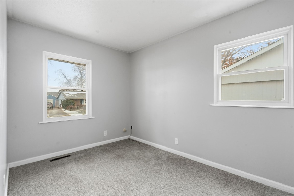 6807 Kingswood Lane NE Cedar Rapids IA 52402