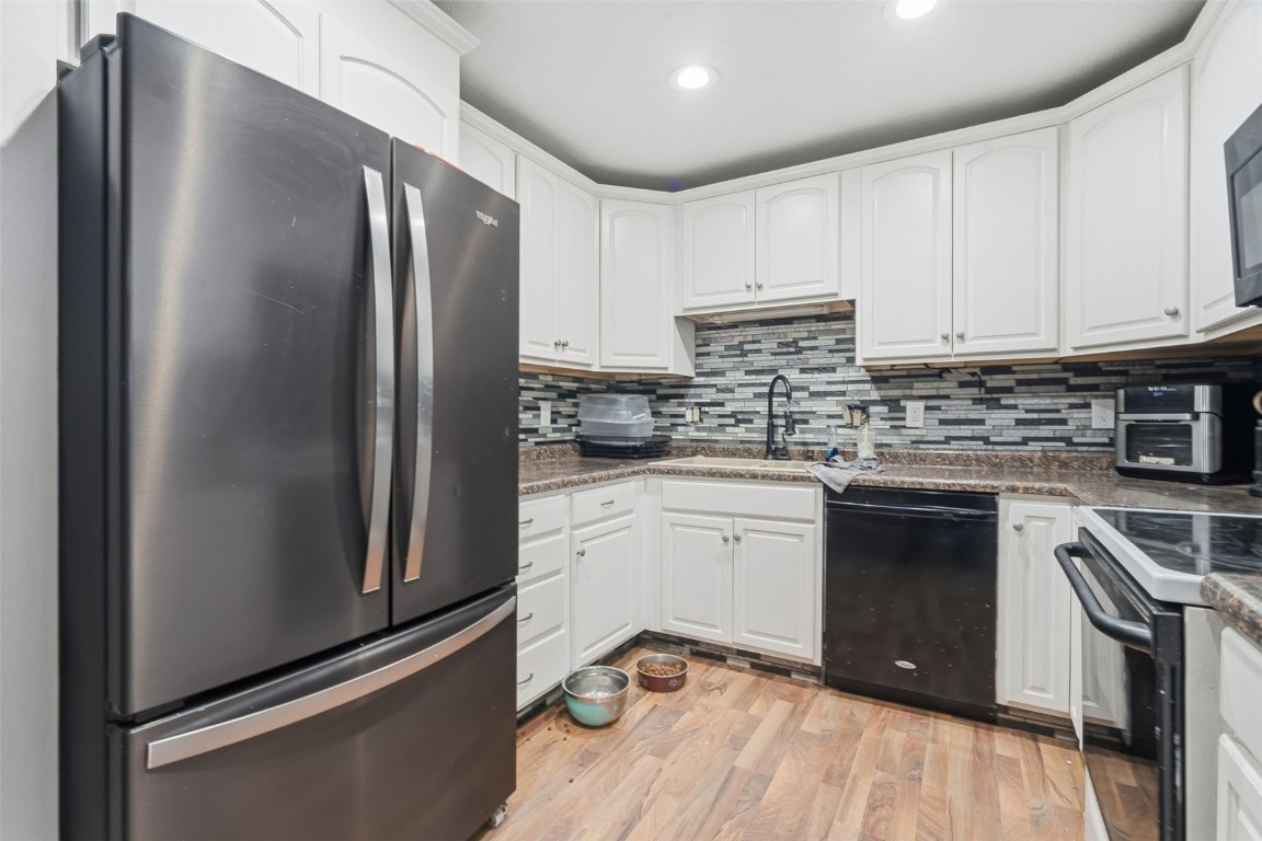 6807 Kingswood Lane NE Cedar Rapids IA 52402