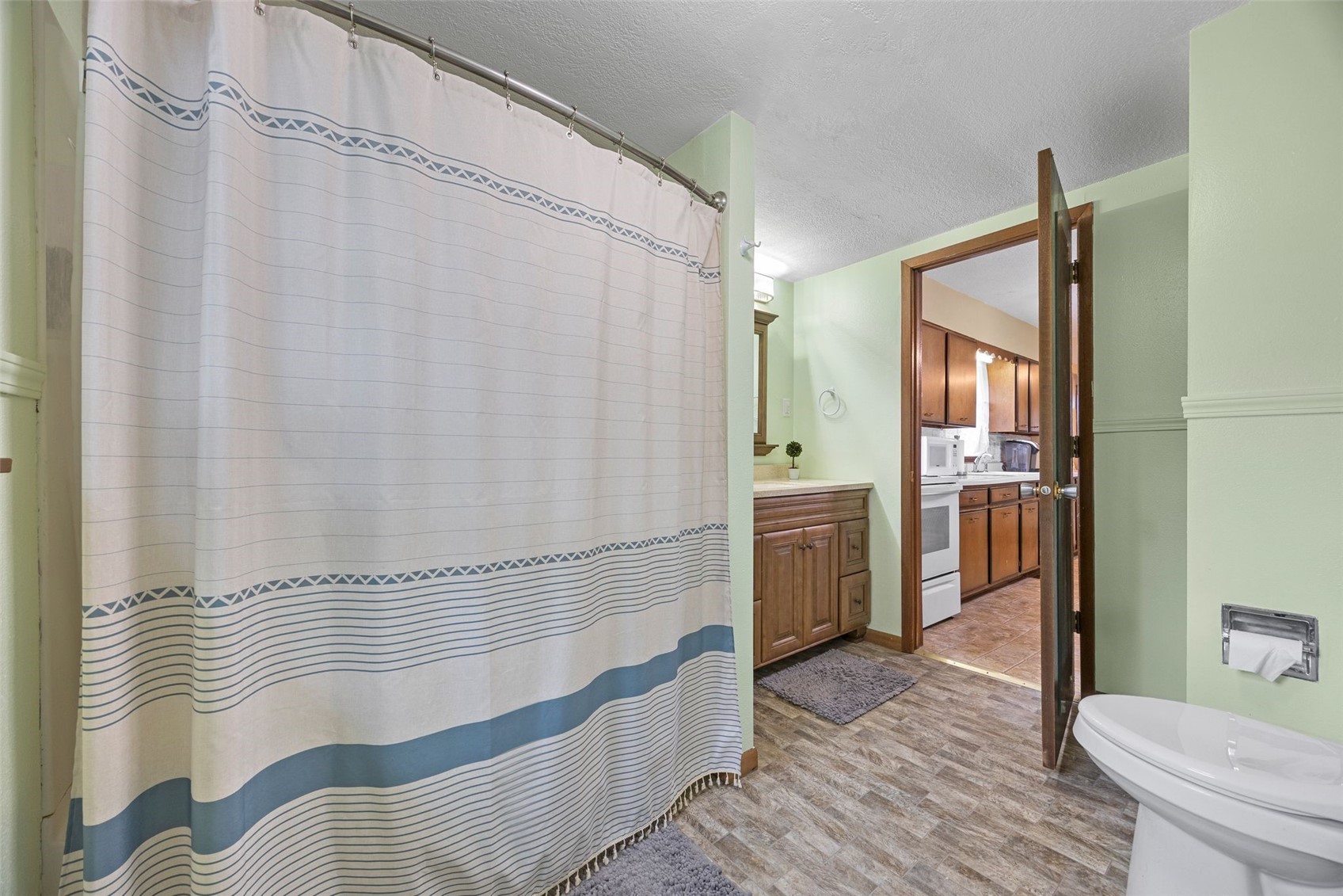 288 W Randolph Marengo IA 52301