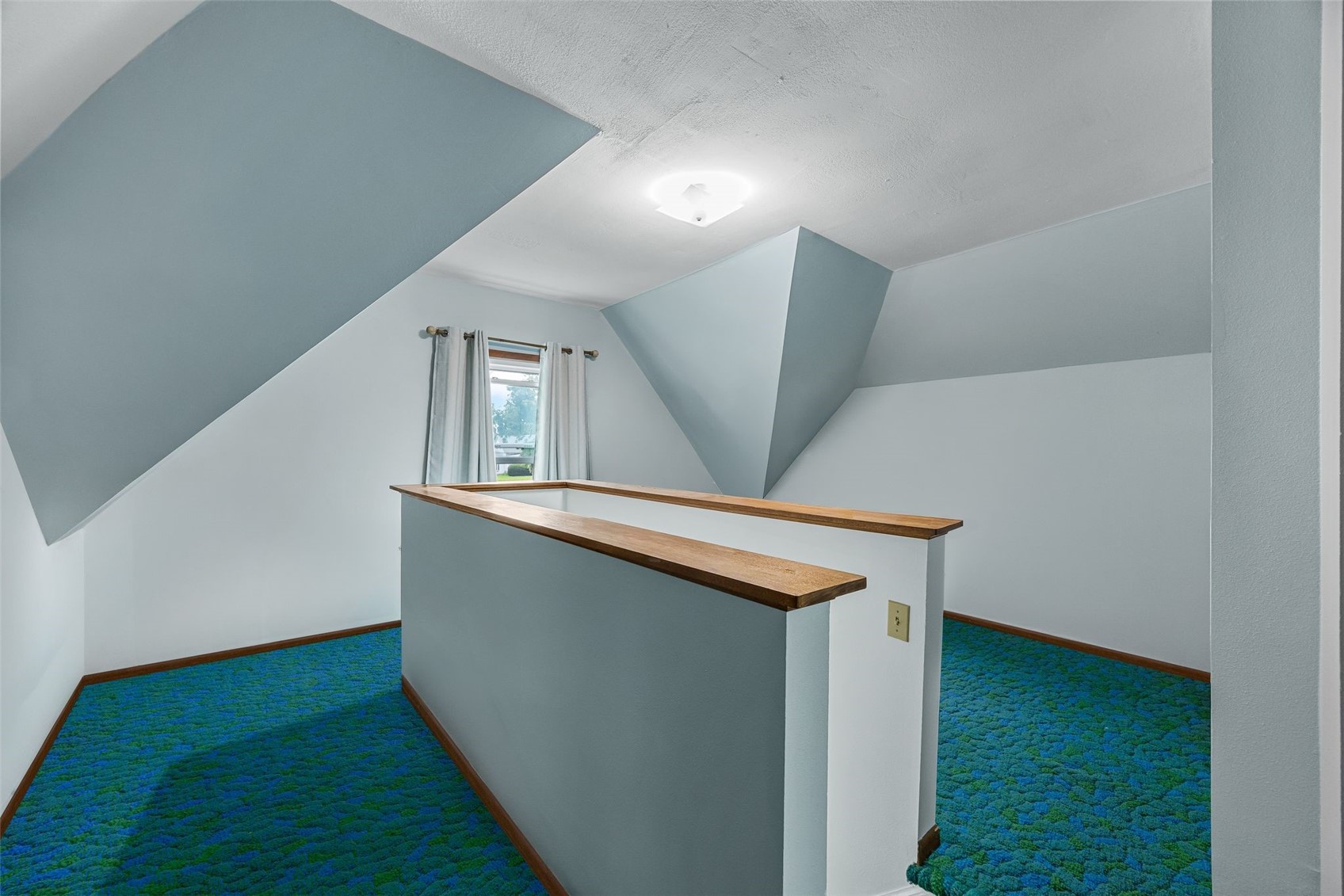 288 W Randolph Marengo IA 52301