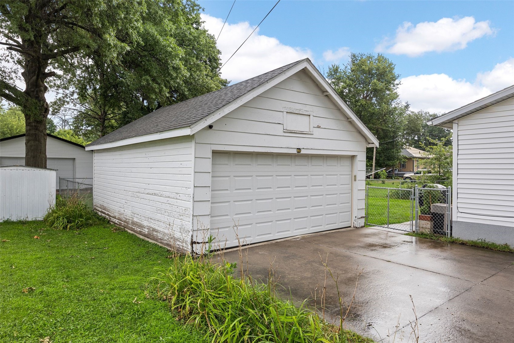288 W Randolph Marengo IA 52301