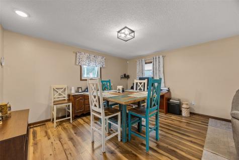 288 W Randolph Marengo IA 52301