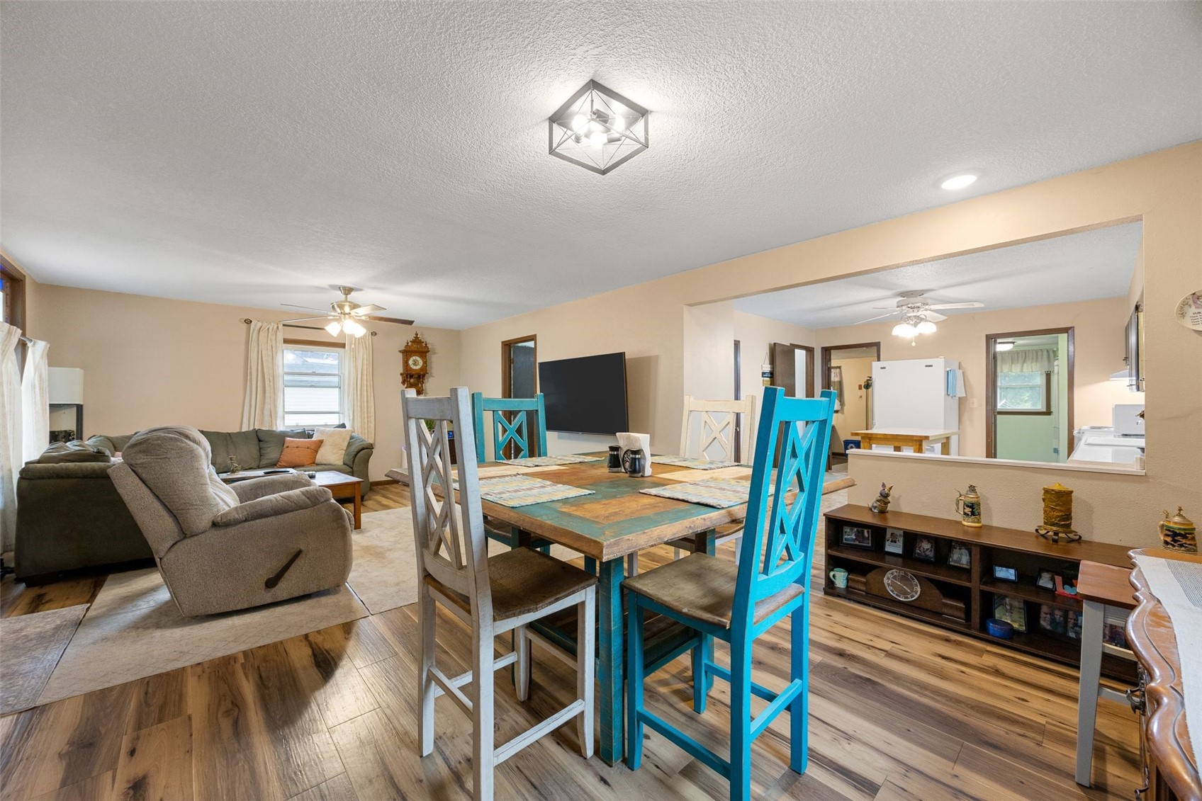 288 W Randolph Marengo IA 52301