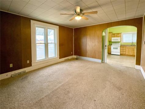 2540 8th Avenue Marion IA 52302