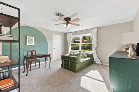 321 Green Valley Terrace Cedar Rapids IA 52403