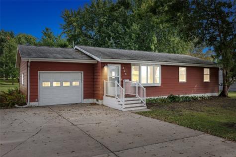 206 N 8th Avenue Vinton IA 52349