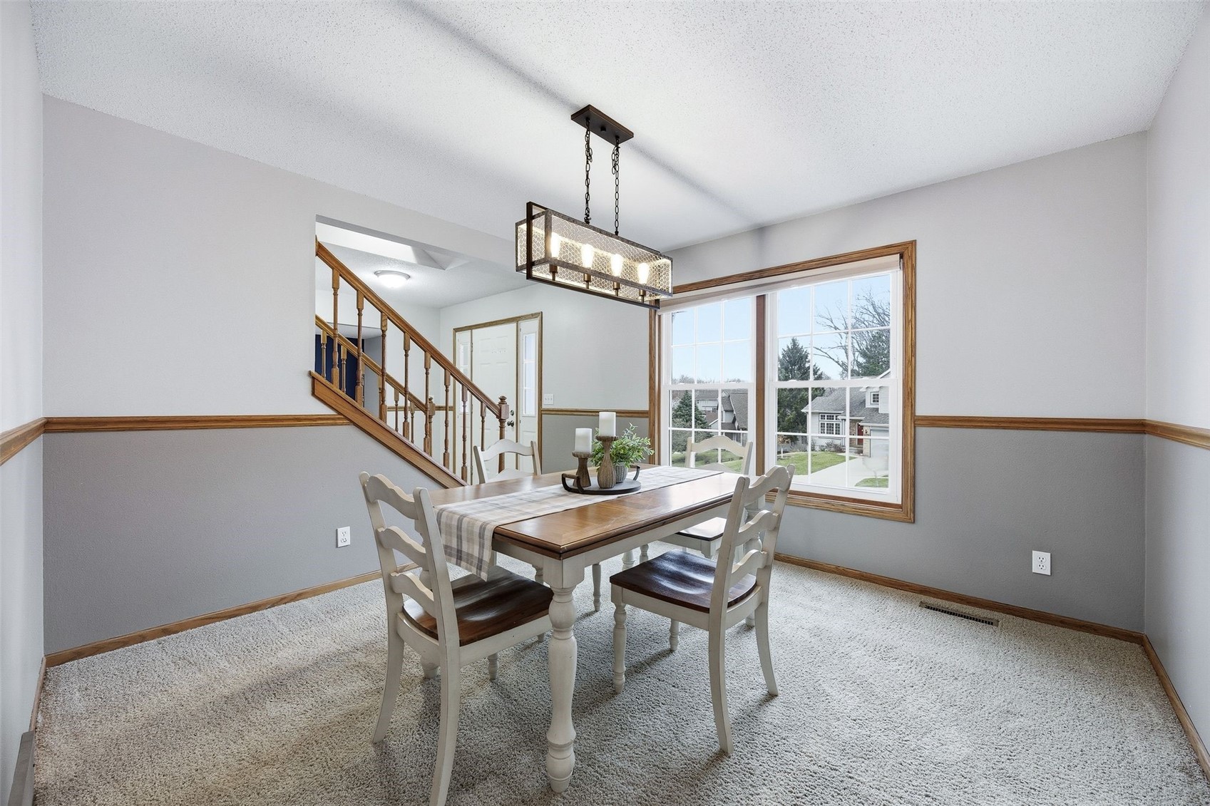 3905 Riverside Drive NE Cedar Rapids IA 52402