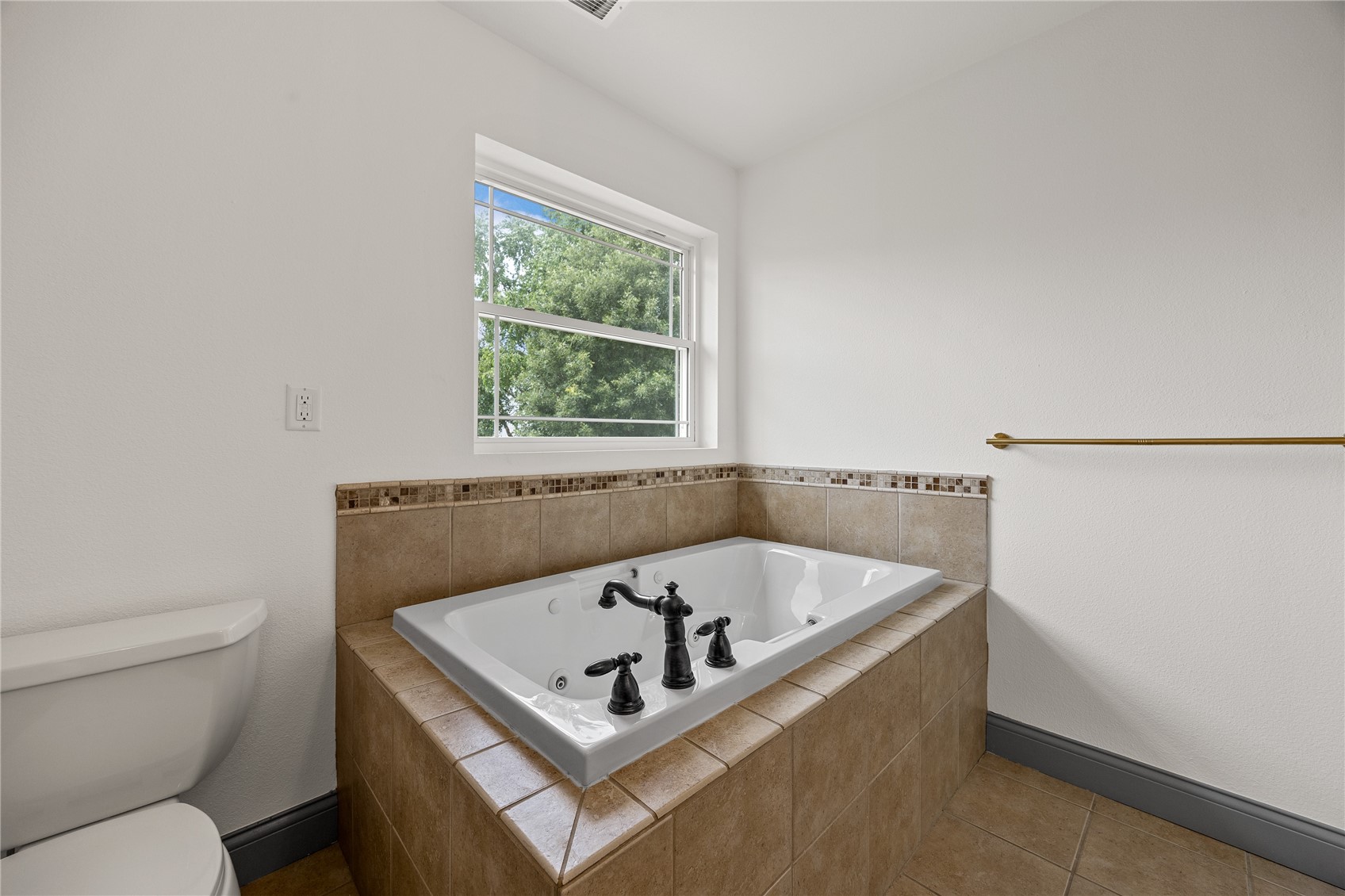 2100 Pike Court Marion IA 52302