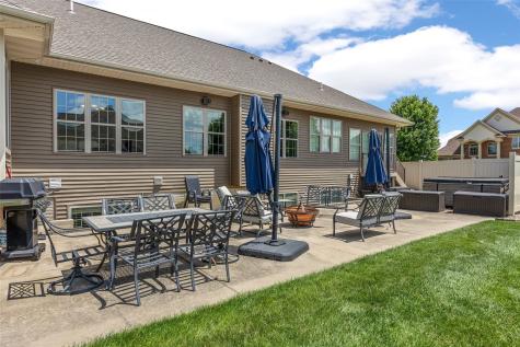 5010 Silver Oak Court Marion IA 52302