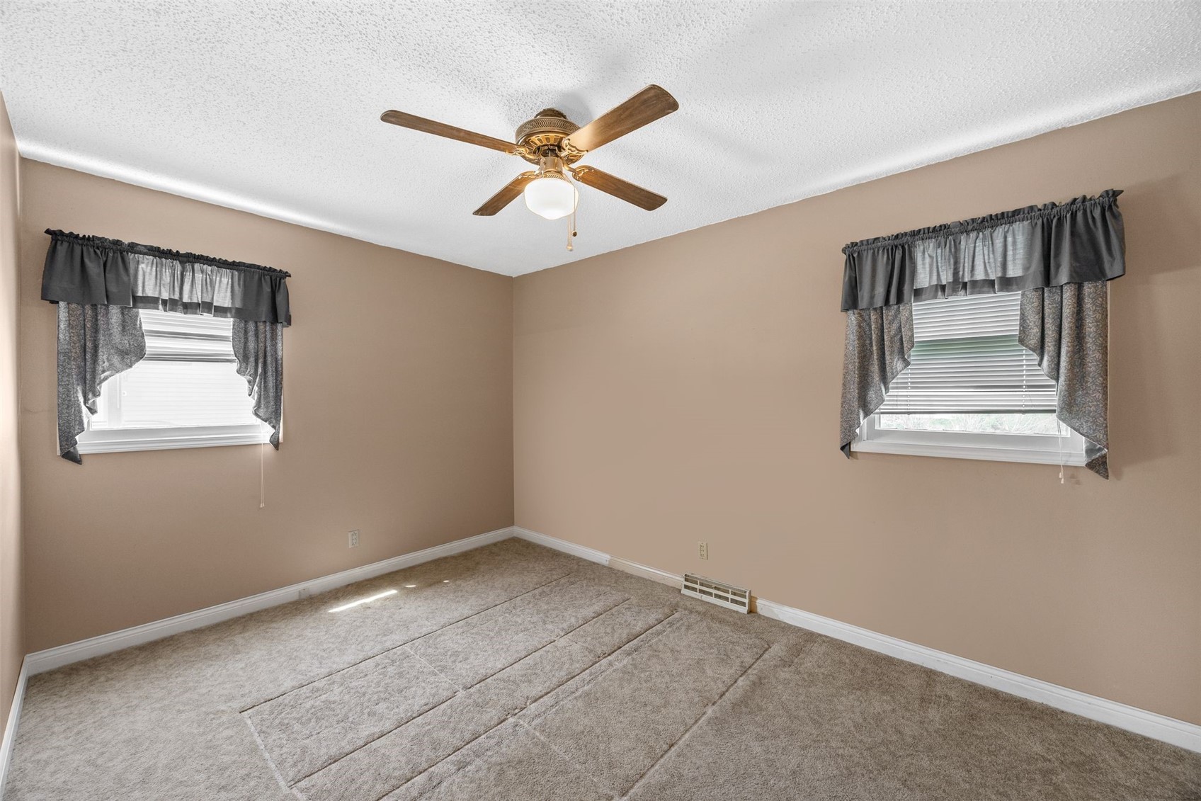 1310 G Avenue Marion IA 52302