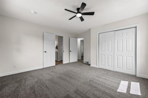 4050 Charter Oak Lane SE Cedar Rapids IA 52403
