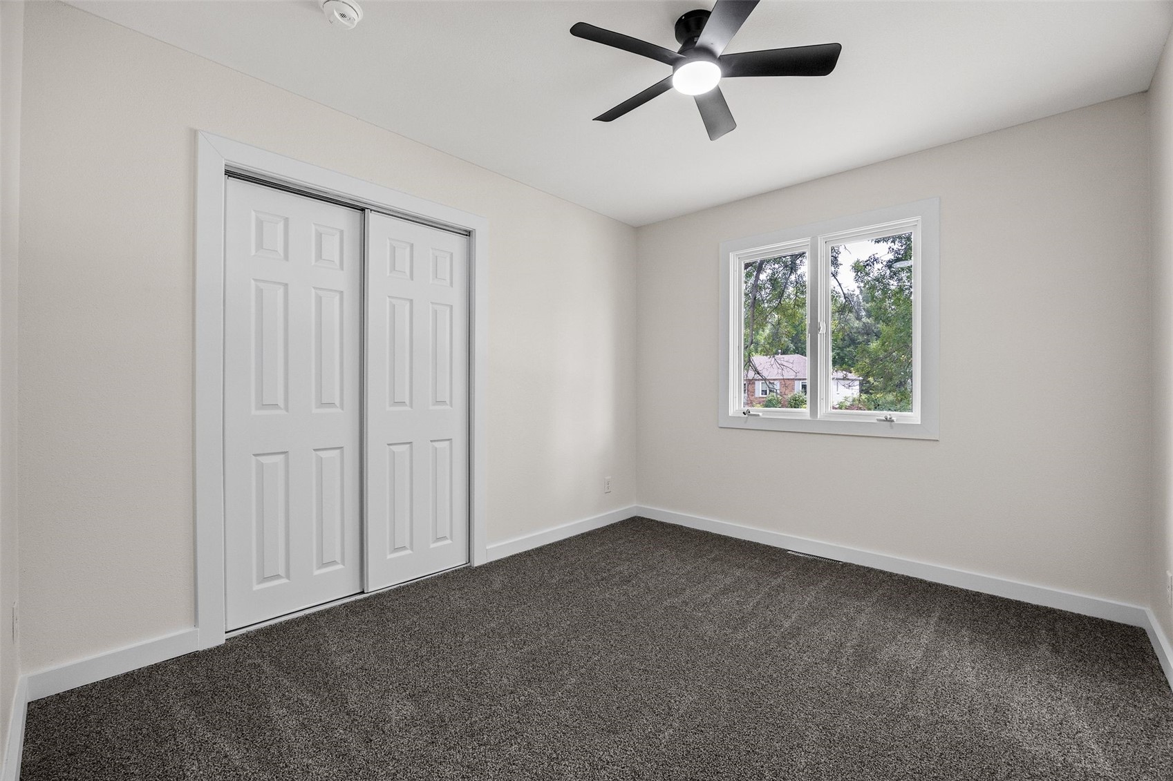 4050 Charter Oak Lane SE Cedar Rapids IA 52403