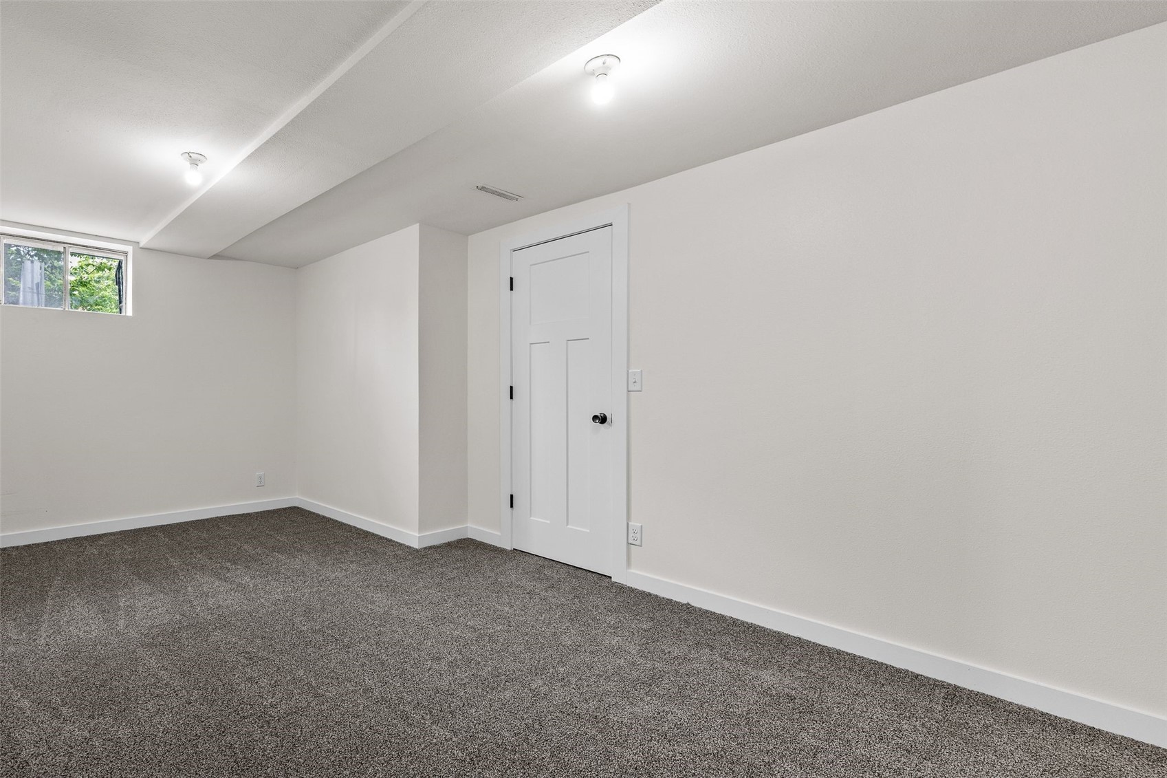 4050 Charter Oak Lane SE Cedar Rapids IA 52403