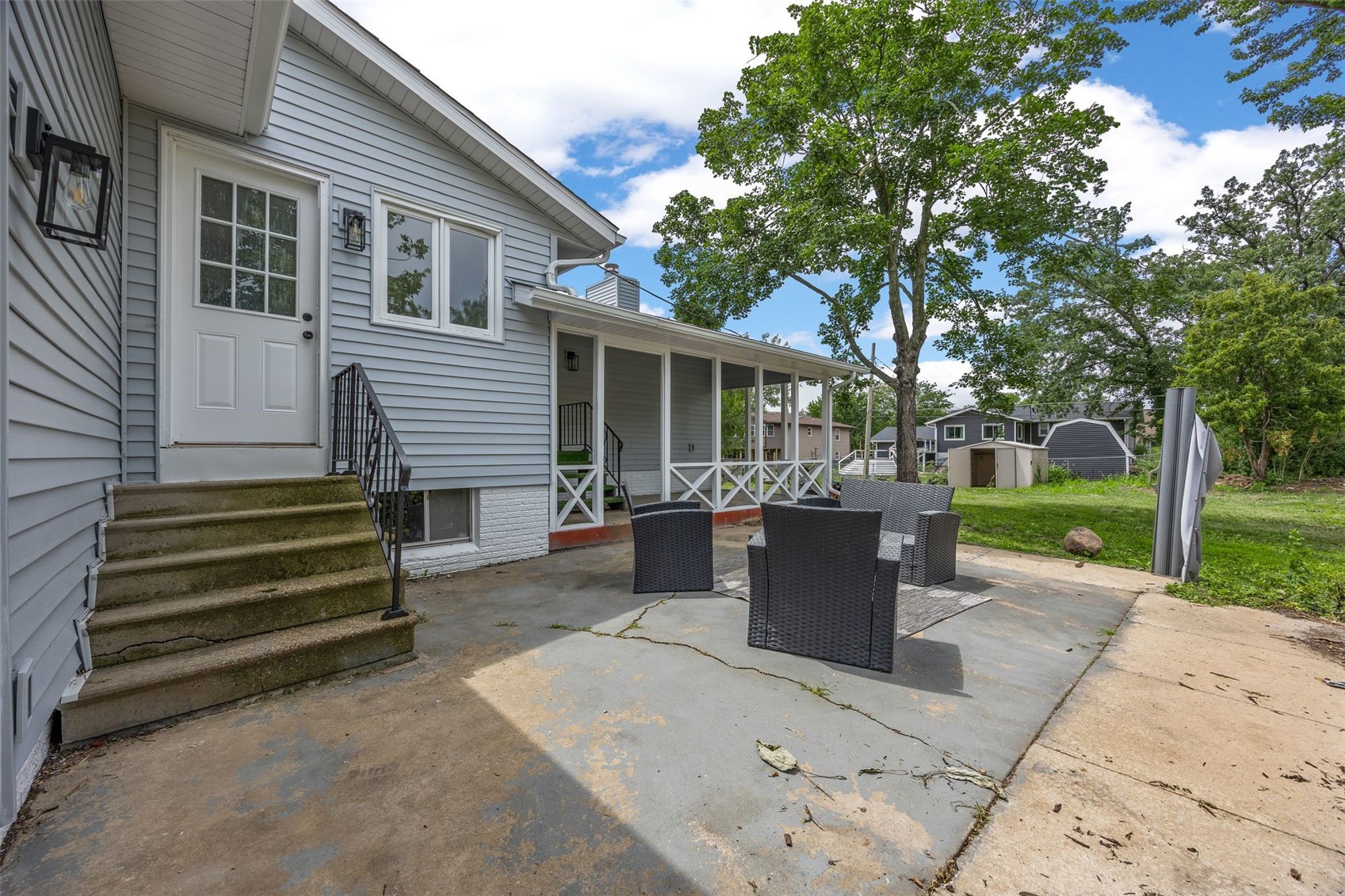 4050 Charter Oak Lane SE Cedar Rapids IA 52403